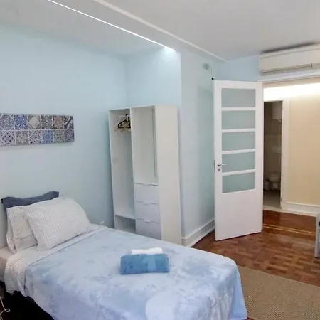 Rua Rodrigues Sampaio Apartamento *